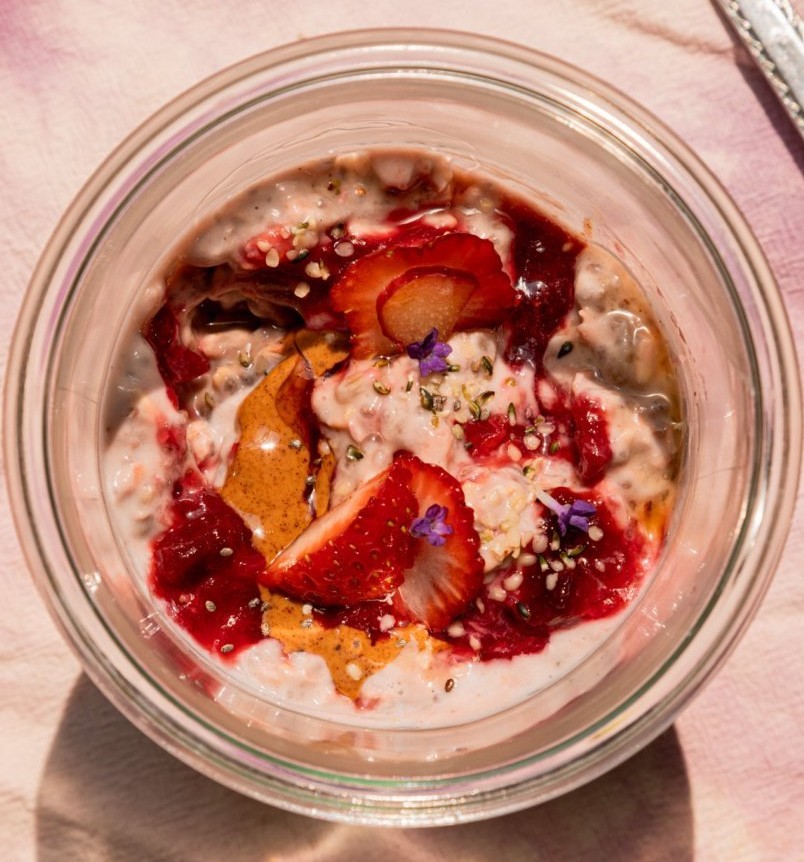 Seedy Strawberry Rhubarb Overnight Oats
